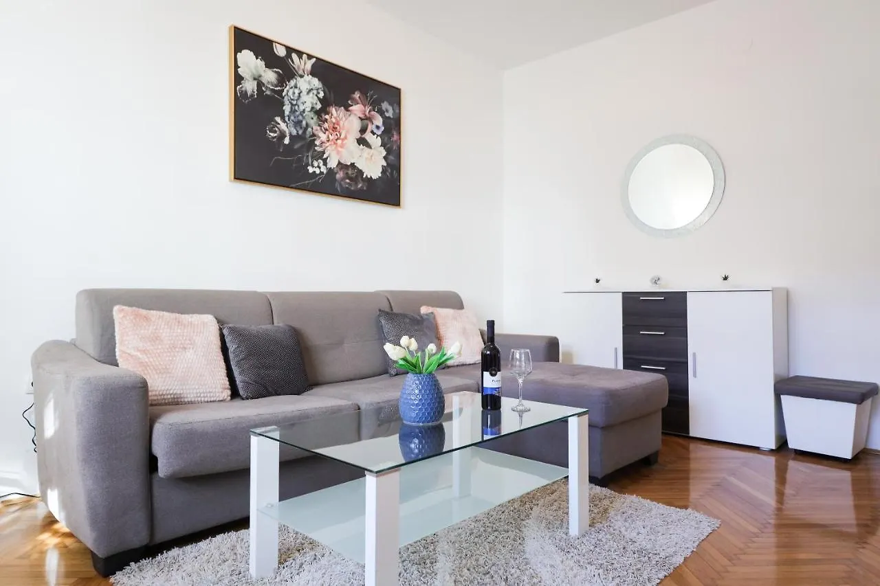 Zara City Center Apartment 0*, Zadar Croatia