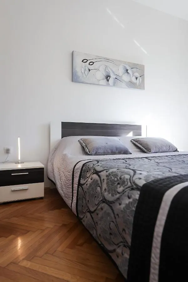Zara City Center Apartment Zadar